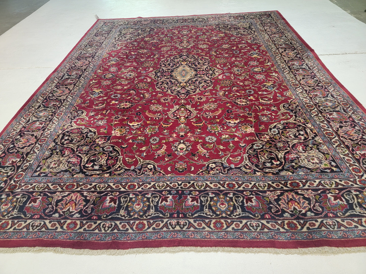 Hand-Knotted Wool Rug Kashan Medallion 10' x 13'