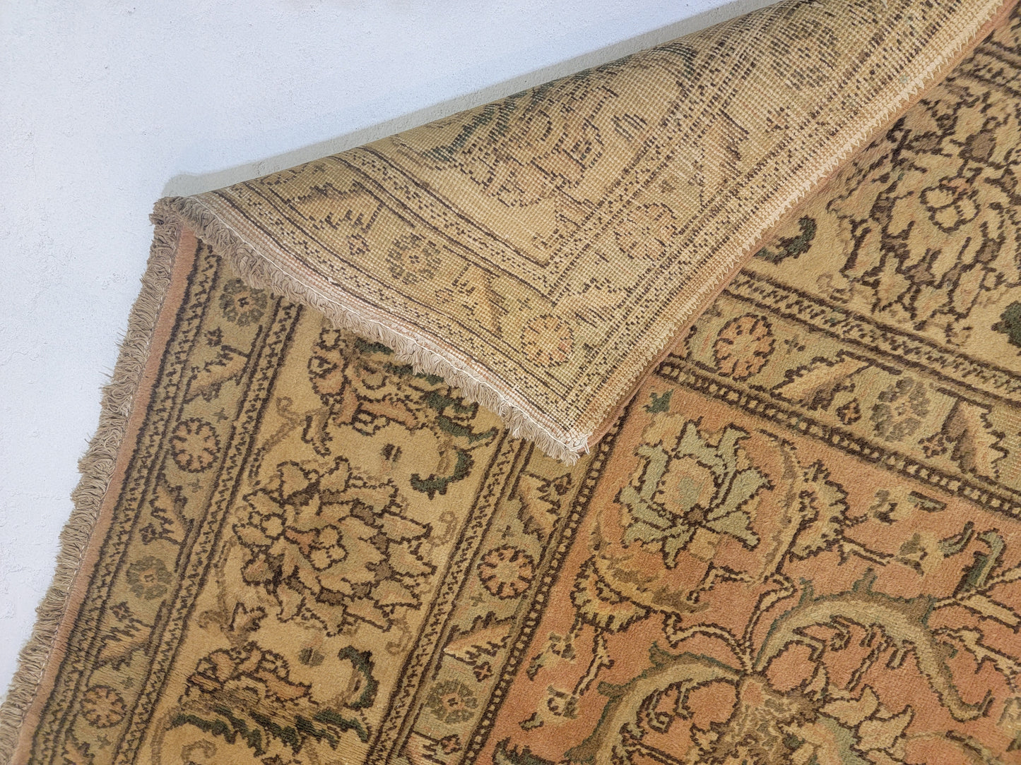 Hand-Knotted Wool Rug Tabriz 9'6"x12'6"