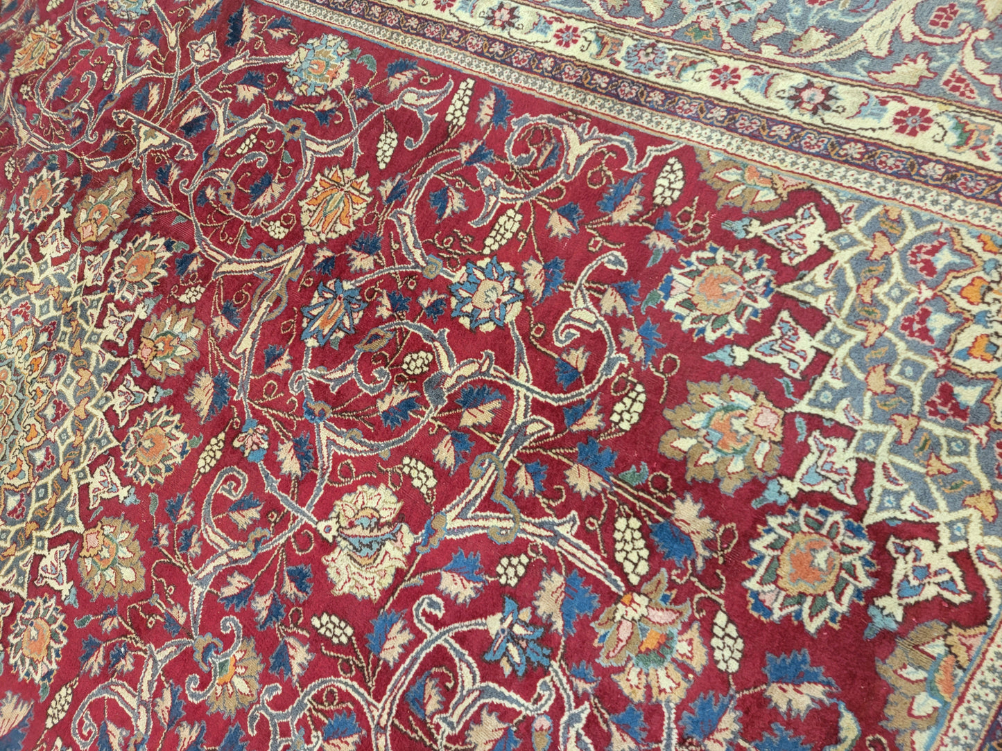 Hand-Knotted Wool Rug Mashad 9'6"x13'3"