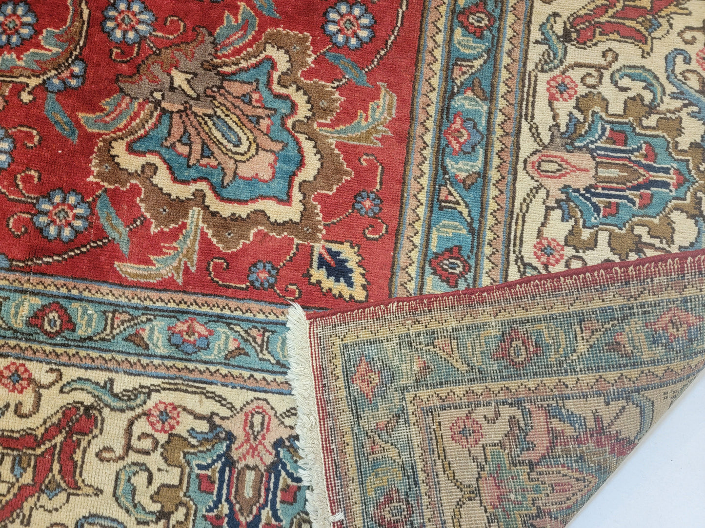 Hand-Knotted Wool Rug Tabriz 9'5"x12'3"