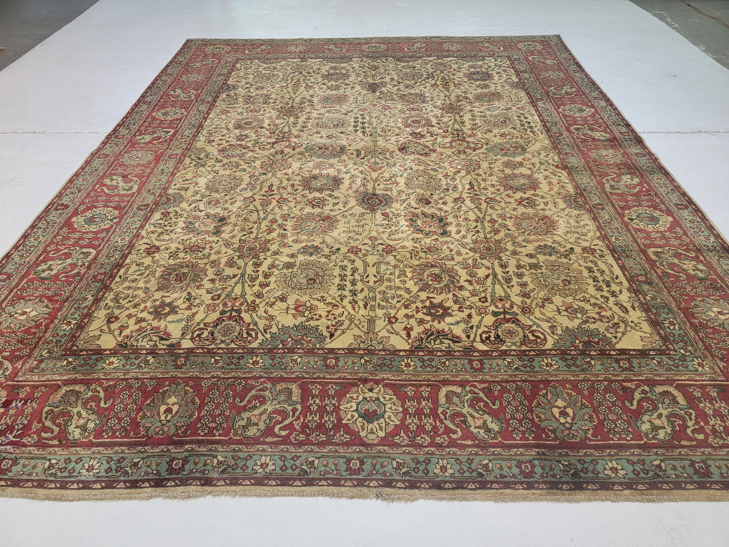Hand-Knotted Wool Rug Tabriz 9'9" x 12'9"