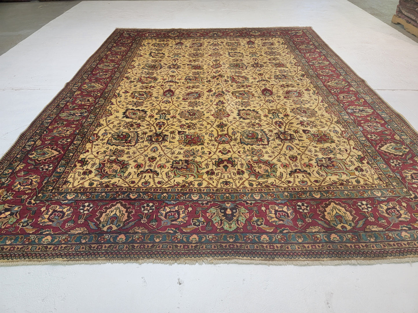 Hand-Knotted Wool Rug Tabriz allover Design 9'.5" x 12'5"