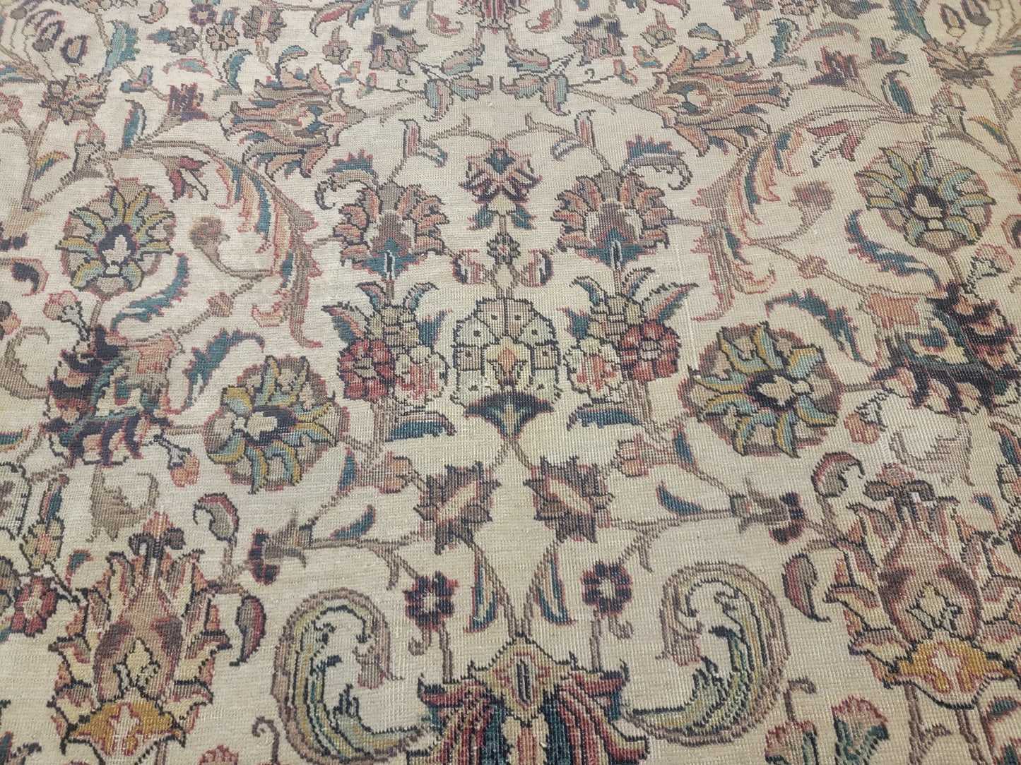 Hand-Knotted Wool Rug Tabriz Allover Design 9'10" x 13'3"