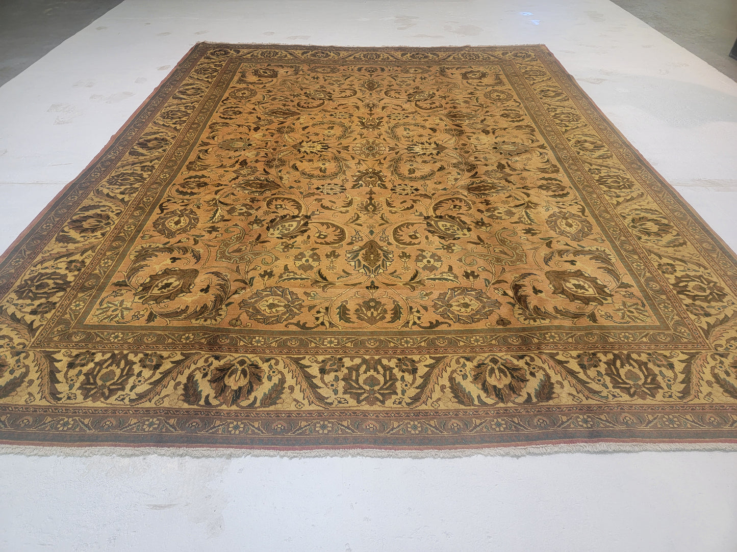 Hand-Knotted Wool Rug Tabriz Tea wash 9'11" x 12'6"