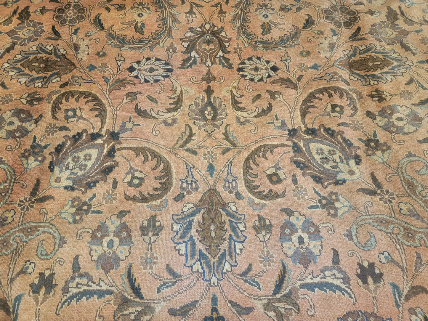 Hand-Knotted Wool Rug Tabriz Tea wash 9'11" x 12'6"