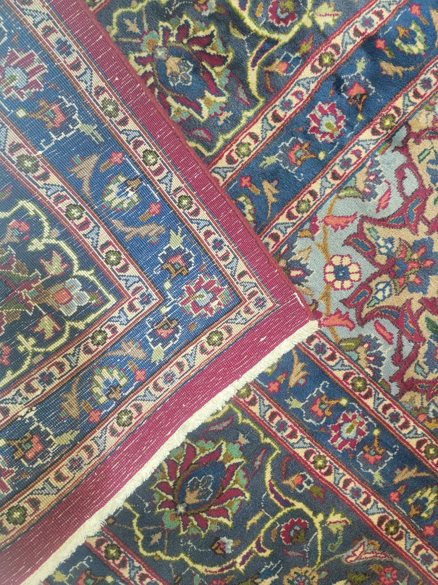 Hand-Knotted Wool Rug Mashad 9'6" x 12'9"