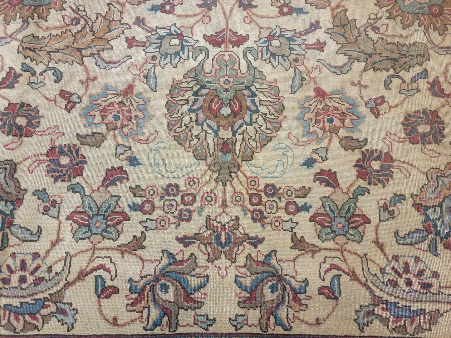 Hand-Knotted Wool Rug Allover Design Tabriz  9'7" x 12'6"
