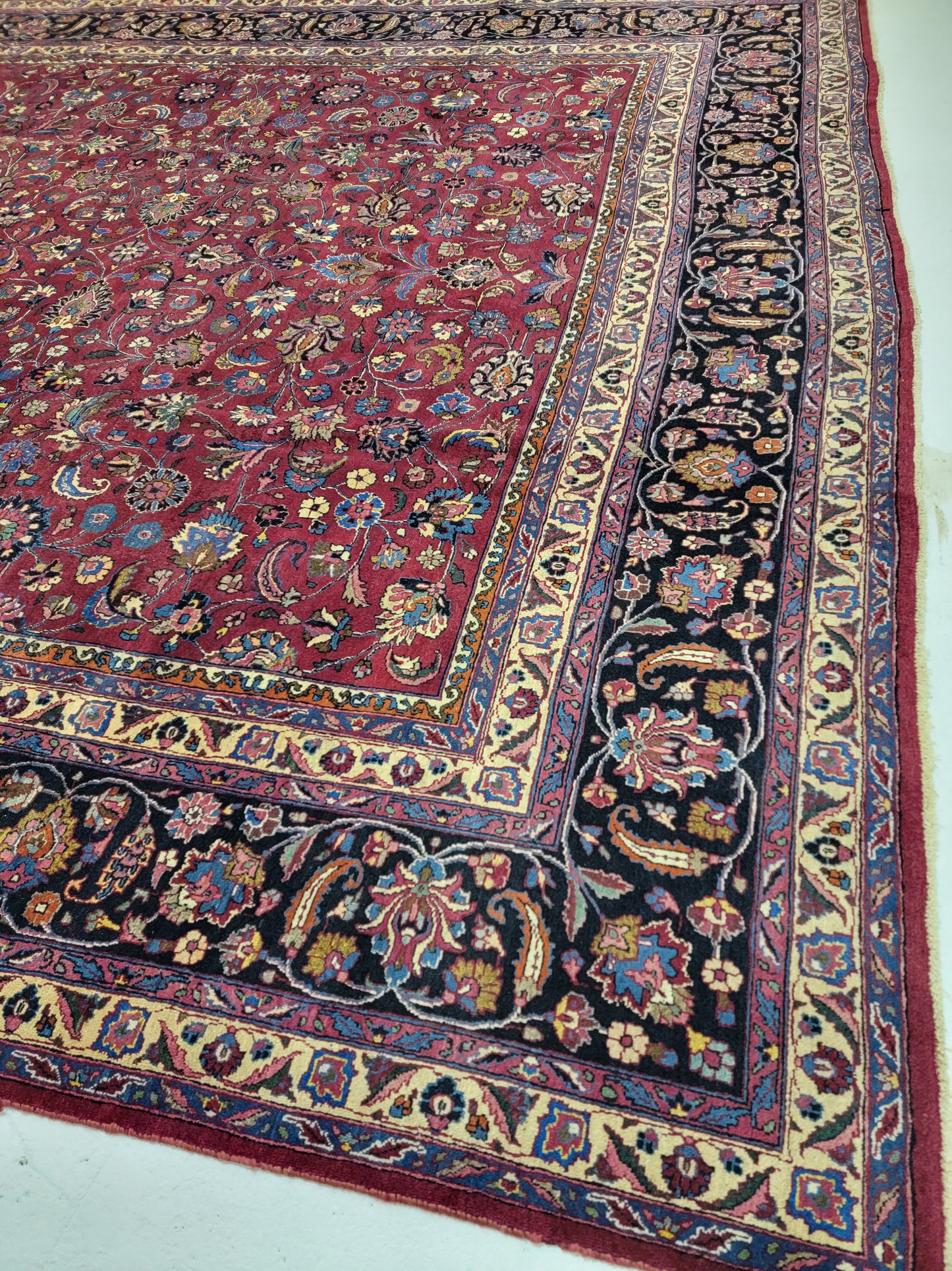 Hand-Knotted Wool Rug Persian Mashad 10'6" x 10'6"