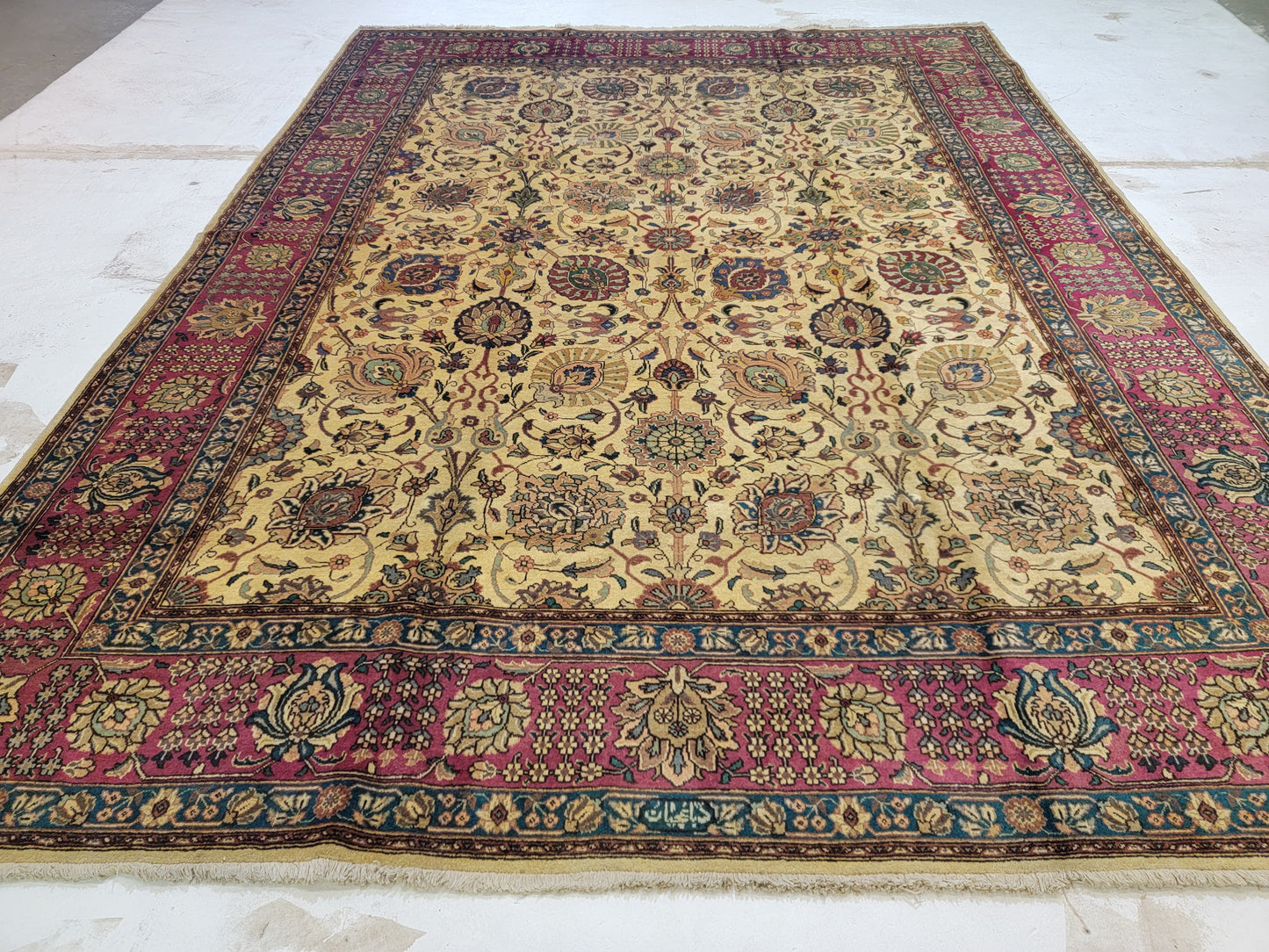 Hand-Knotted Wool Rug Allover Design tabriz 9'8" x 12'10"