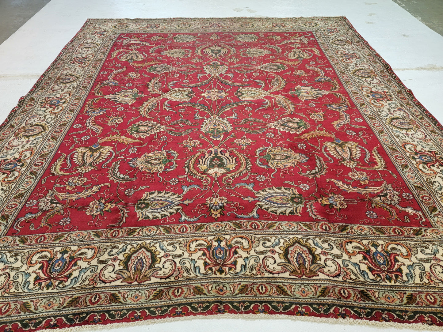 Hand-Knotted Wool Rug Tabriz 11'5" x 13'