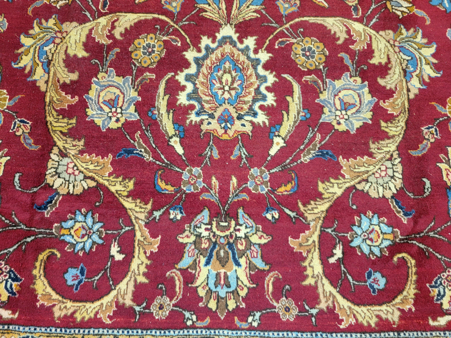 Hand-Knotted Wool Rug Persian Tabriz 9'5" x 12'9"