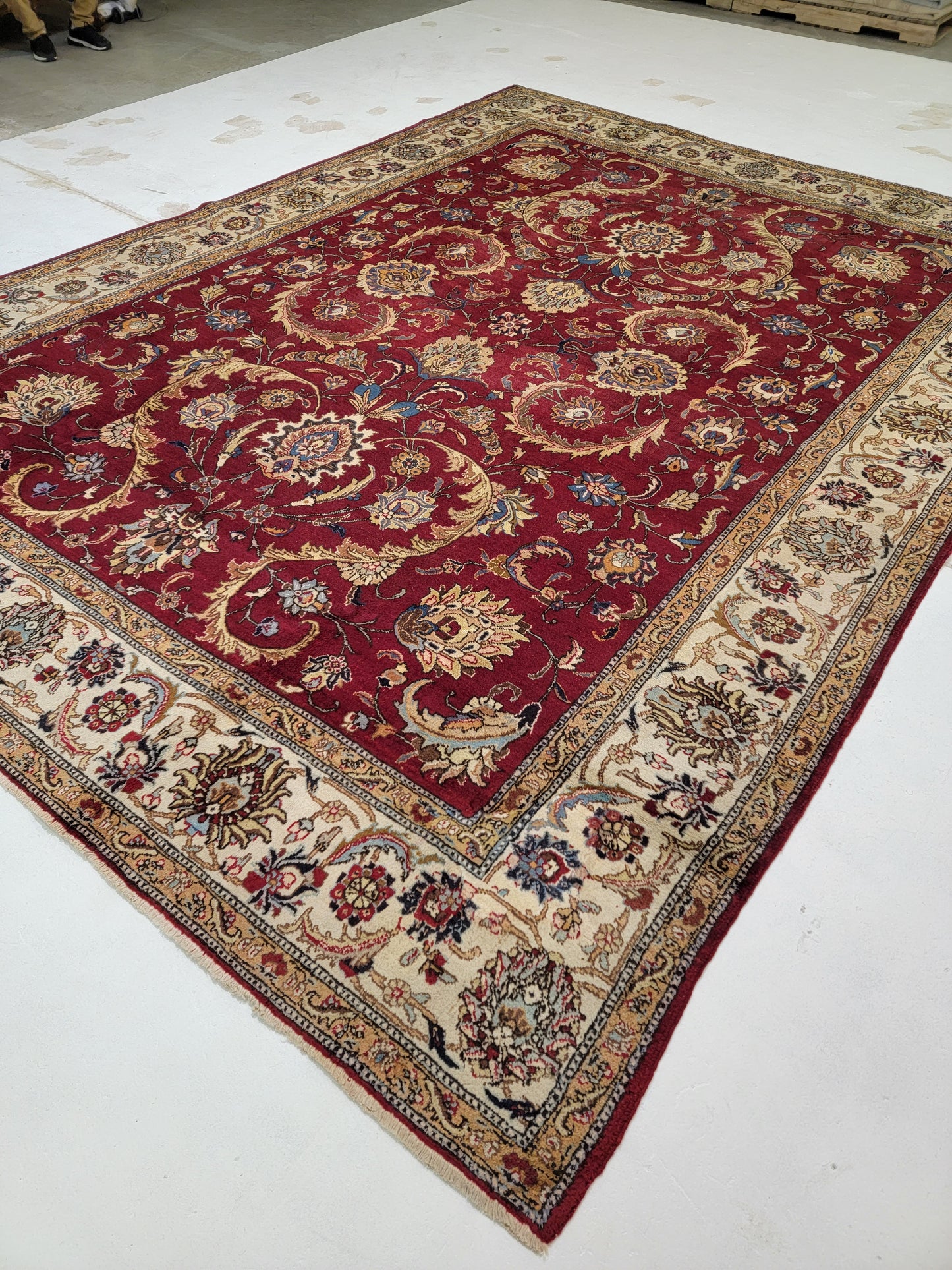 Hand-Knotted Wool Rug Persian Tabriz 9'5" x 12'9"