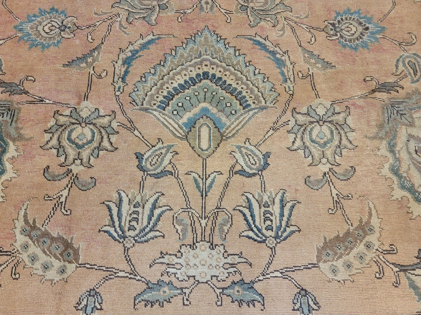 Hand-Knotted Wool Rug Tabriz Shah Abbas design 9'8" x 13'5"