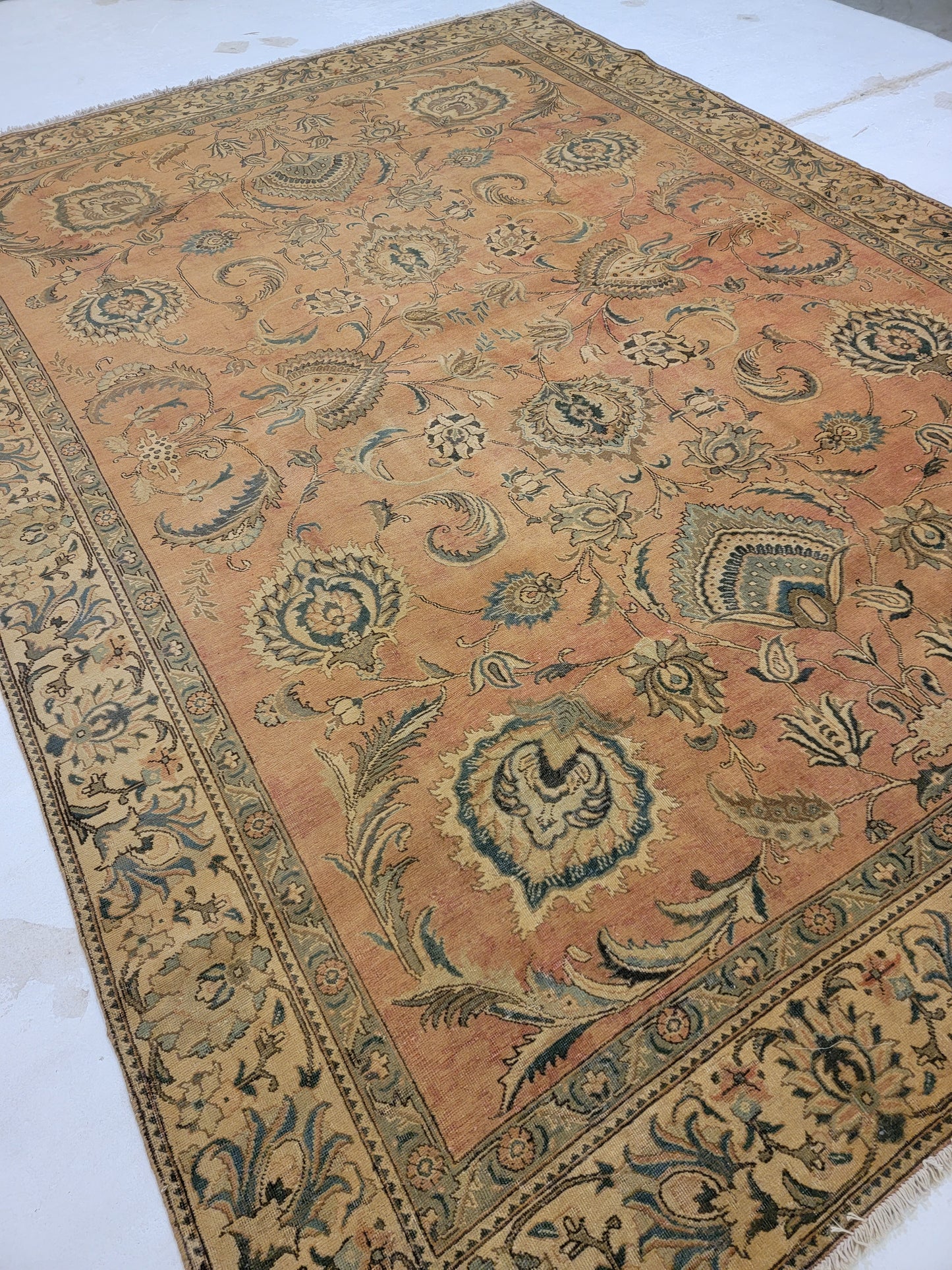 Hand-Knotted Wool Rug Tabriz Shah Abbas design 9'8" x 13'5"