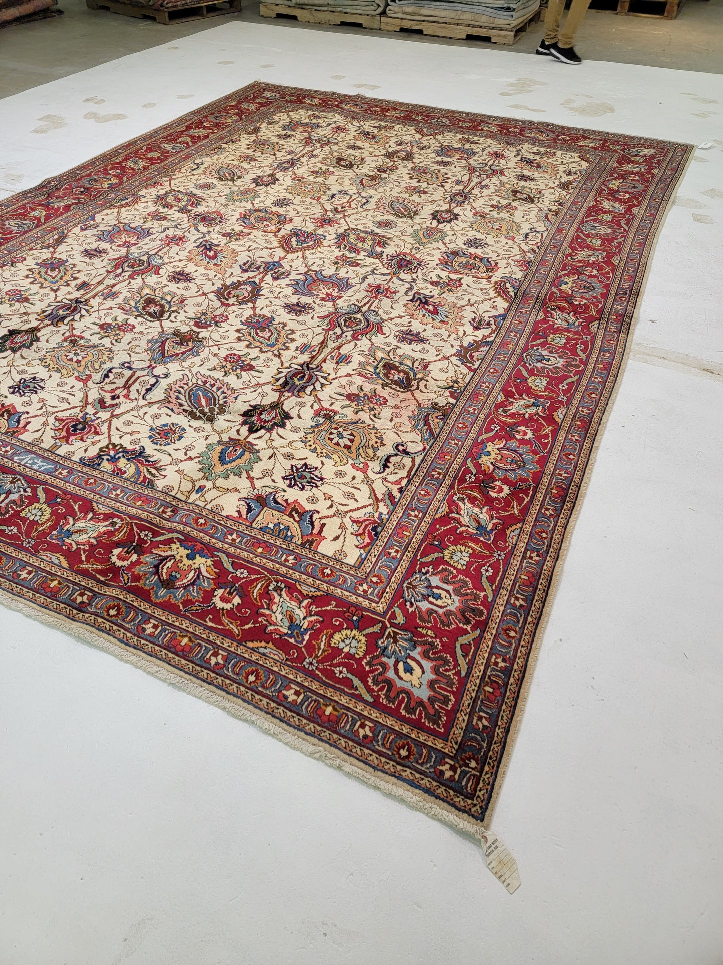 Hand-Knotted Wool Rug Tabriz Allover Design 9'8" x 13'9"