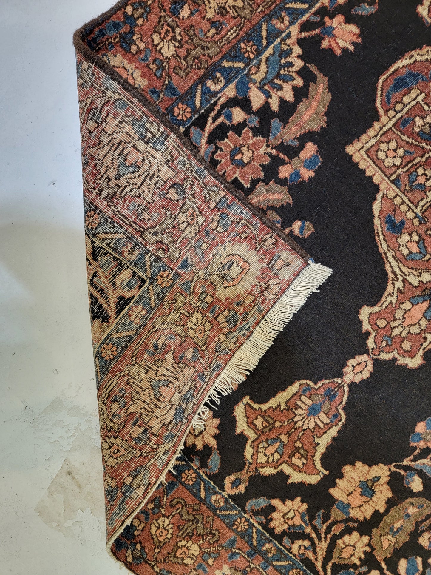 Hand-Knotted Wool Rug Persian Semnan 4'1" x 6'3"
