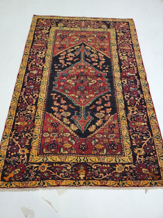 Hand-Knotted Wool Rug Persian Zanjan Nomadic 4'5" x 6'2"