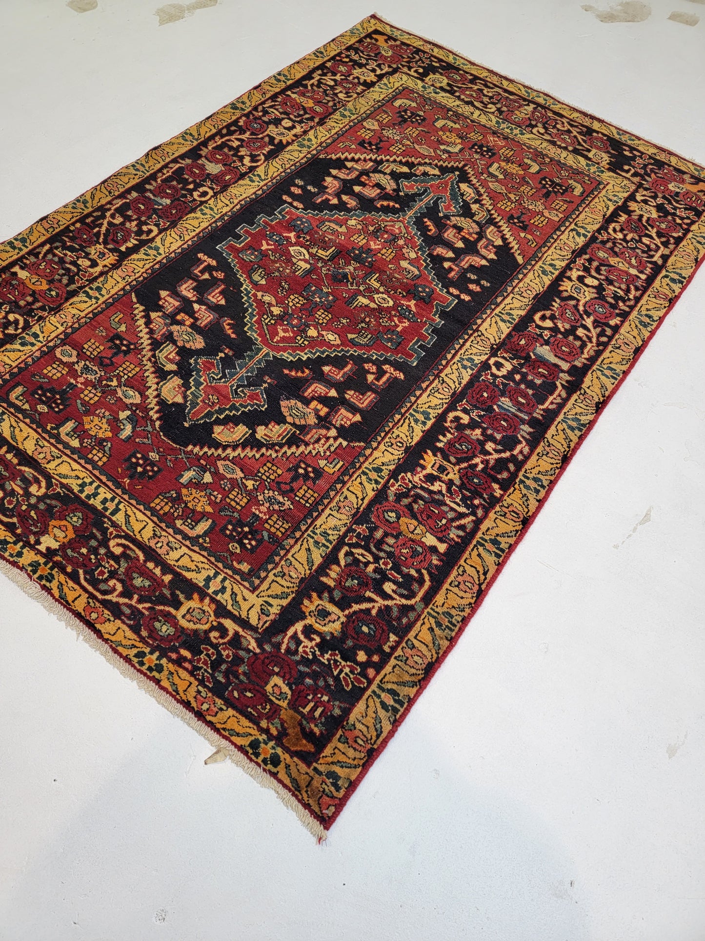 Hand-Knotted Wool Rug Persian Zanjan Nomadic 4'5" x 6'2"