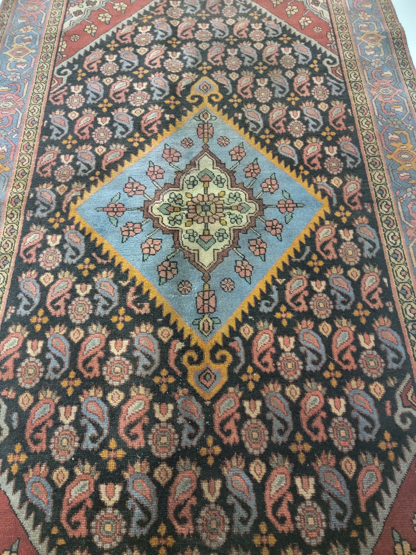Hand-Knotted Wool Persian Zajan/ Hamedan 4'2" x 7'7"