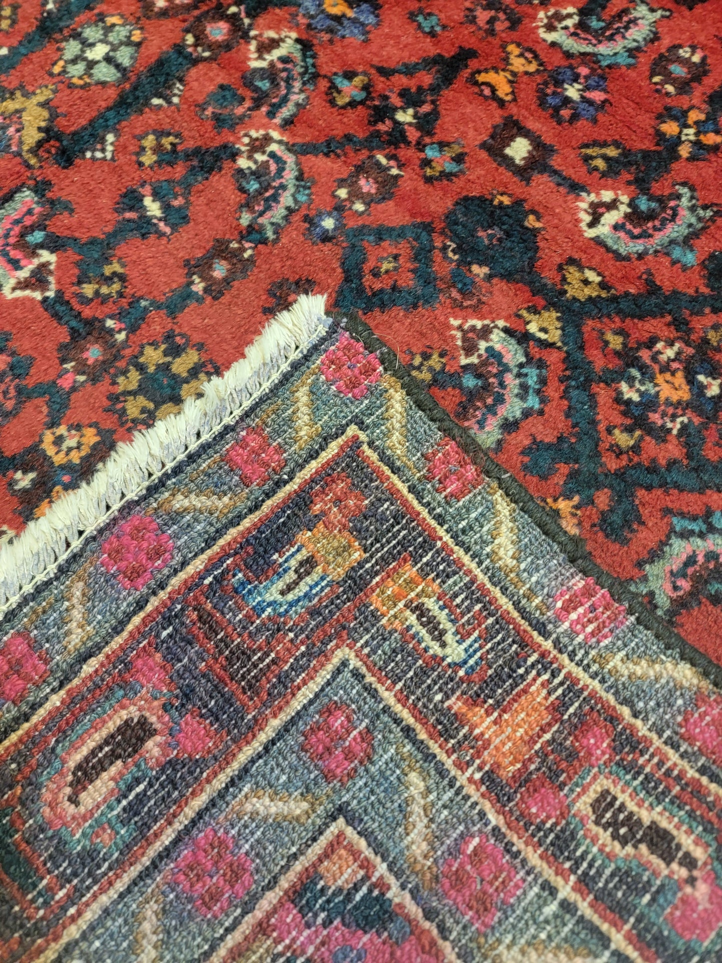 Hand-Knotted Wool Rug Bijar 4'3" x 6'5"