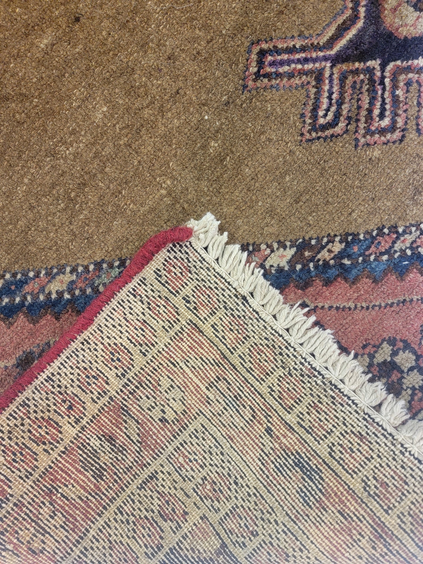 Hand-Knotted Wool Rug Sarab 4' x 6'7"