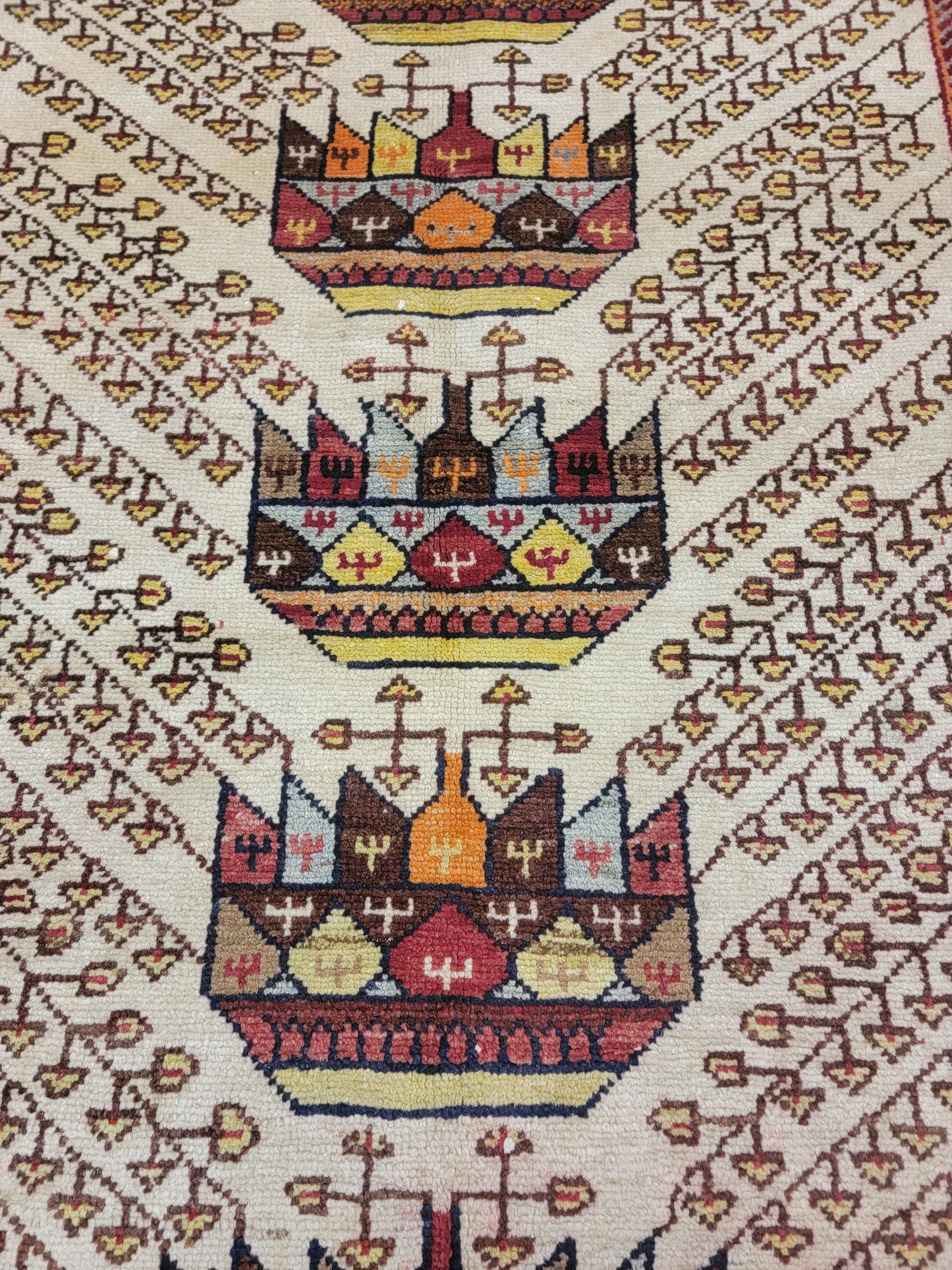 Hand-Knotted Wool Rug Shahsavand