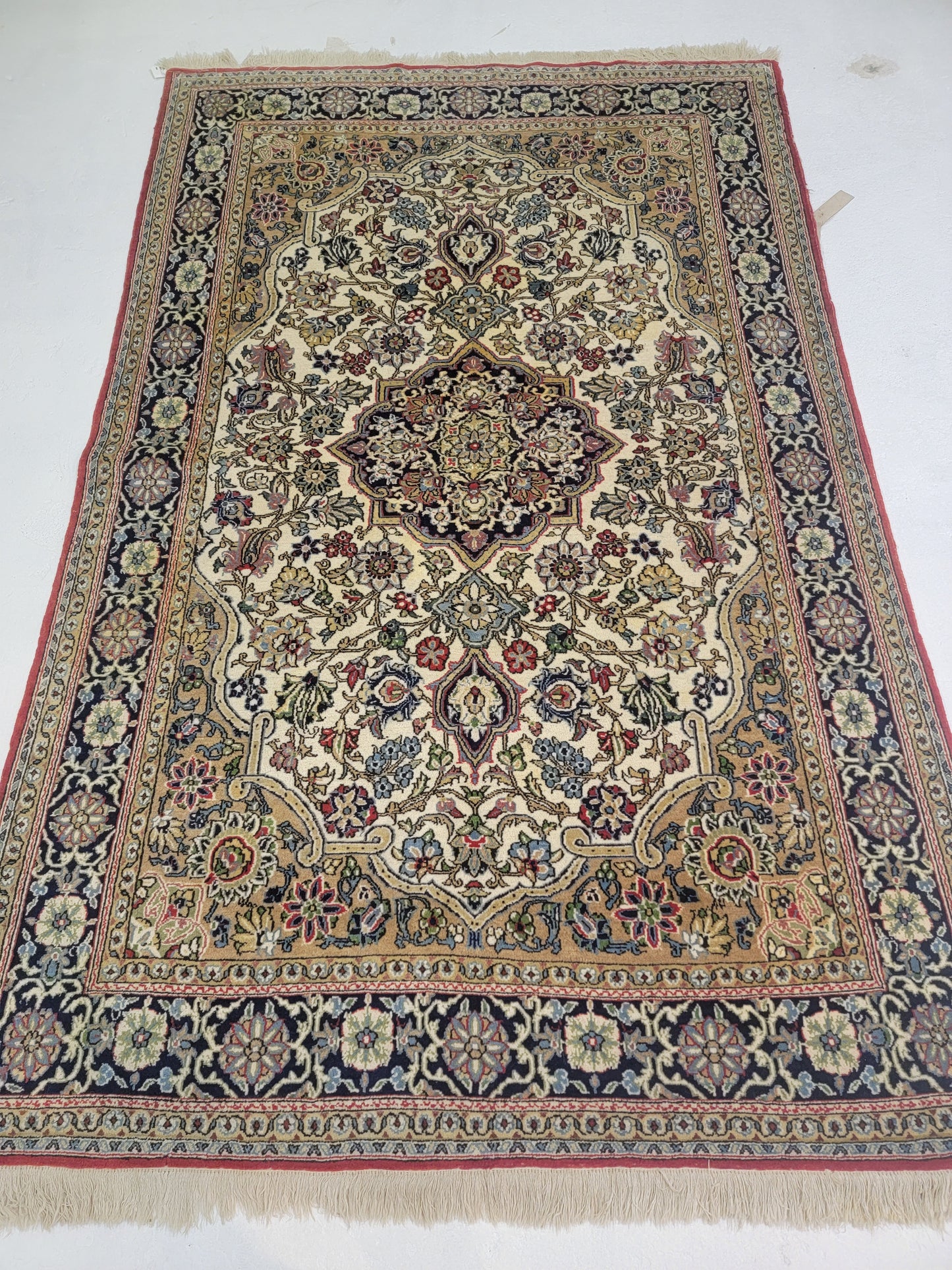 Hand-Knotted Wool Rug Qum 4'7" x 7'5"