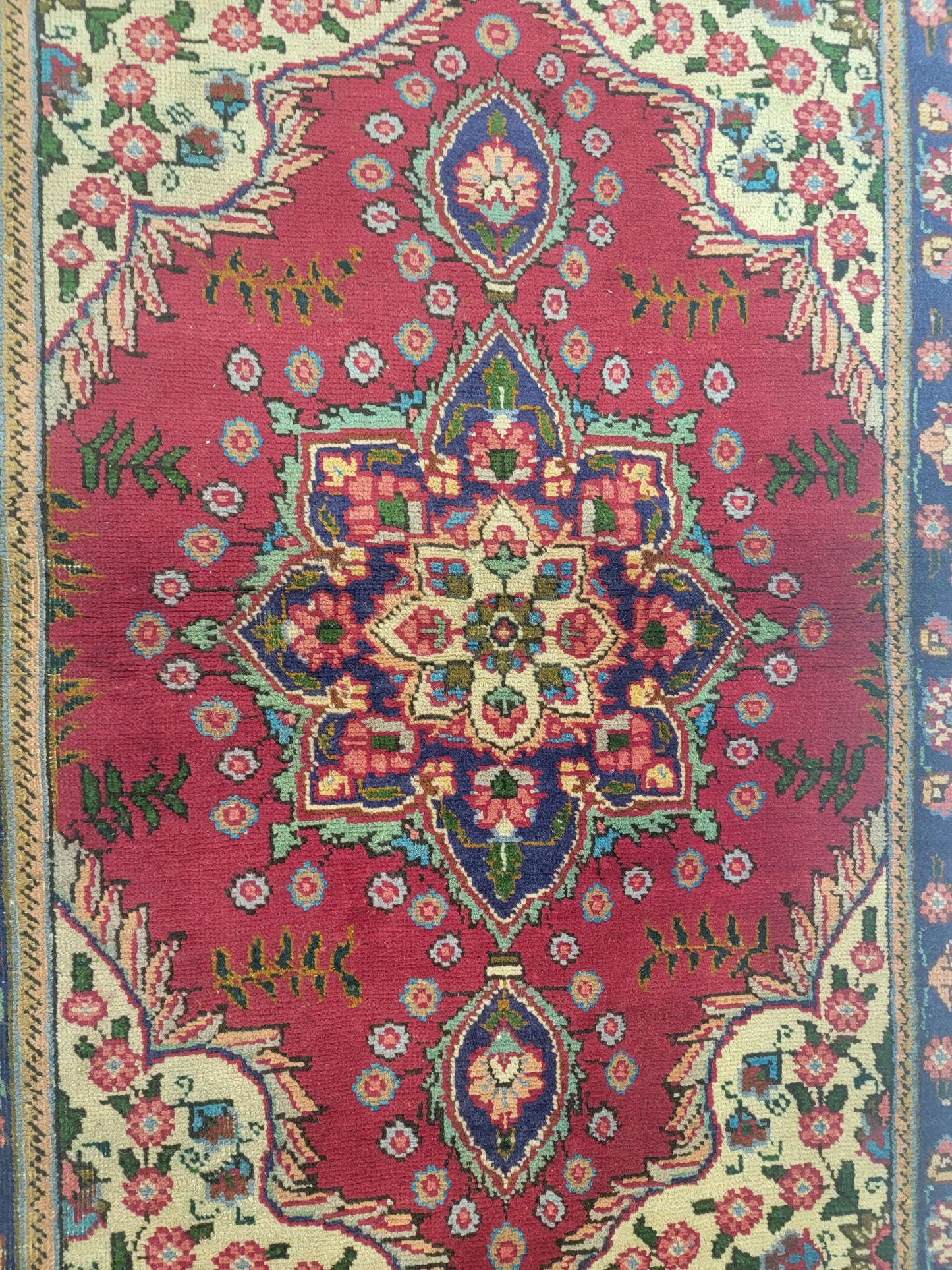 Hand-Knotted Wool Runner Tabriz 2'10" x 11'2"