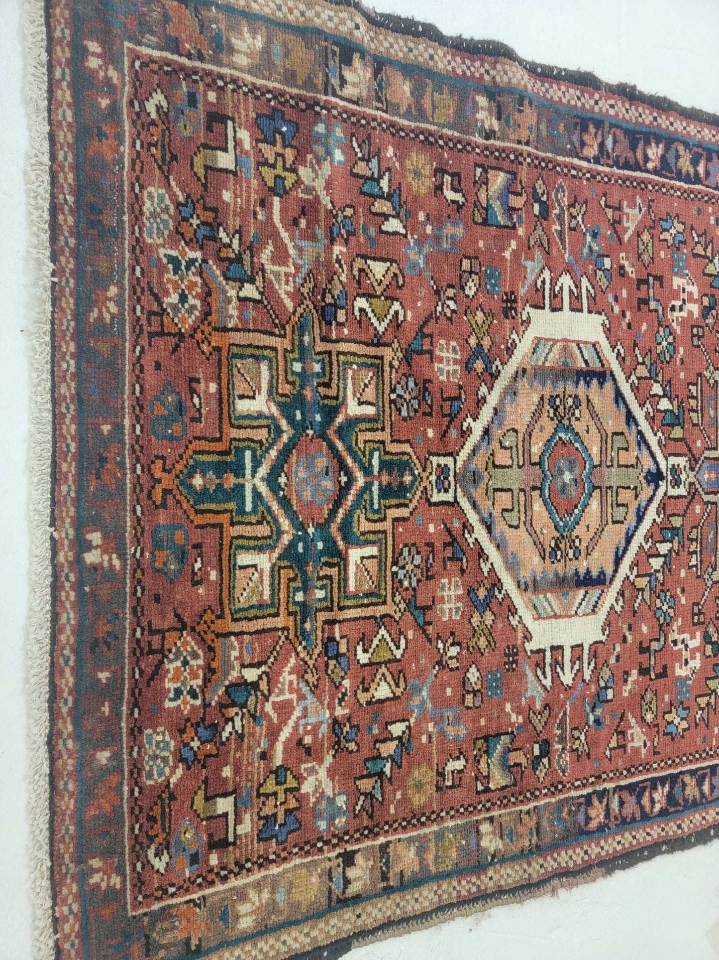 Hand-Knotted Wool Runner Heriz Karajeh 3'2" x 8'6"