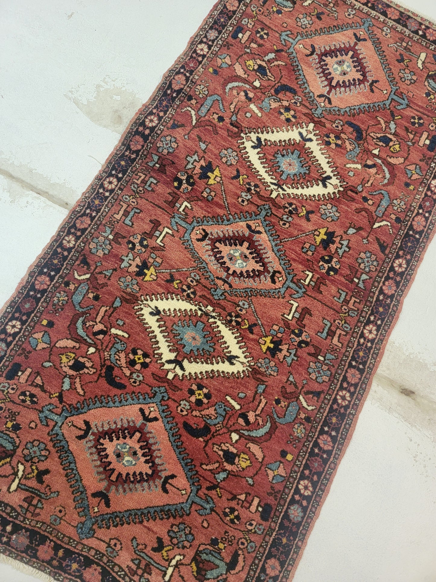Hand-Knotted Wool Rug Heriz 2'4" x 4'10"