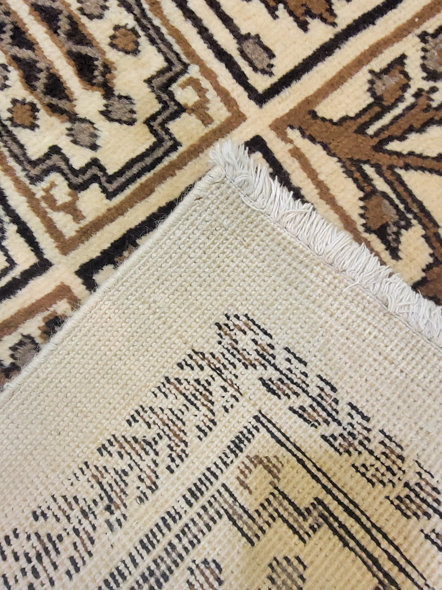 Hand-Knotted Wool Runner Tabriz 2'5" x 10'7"
