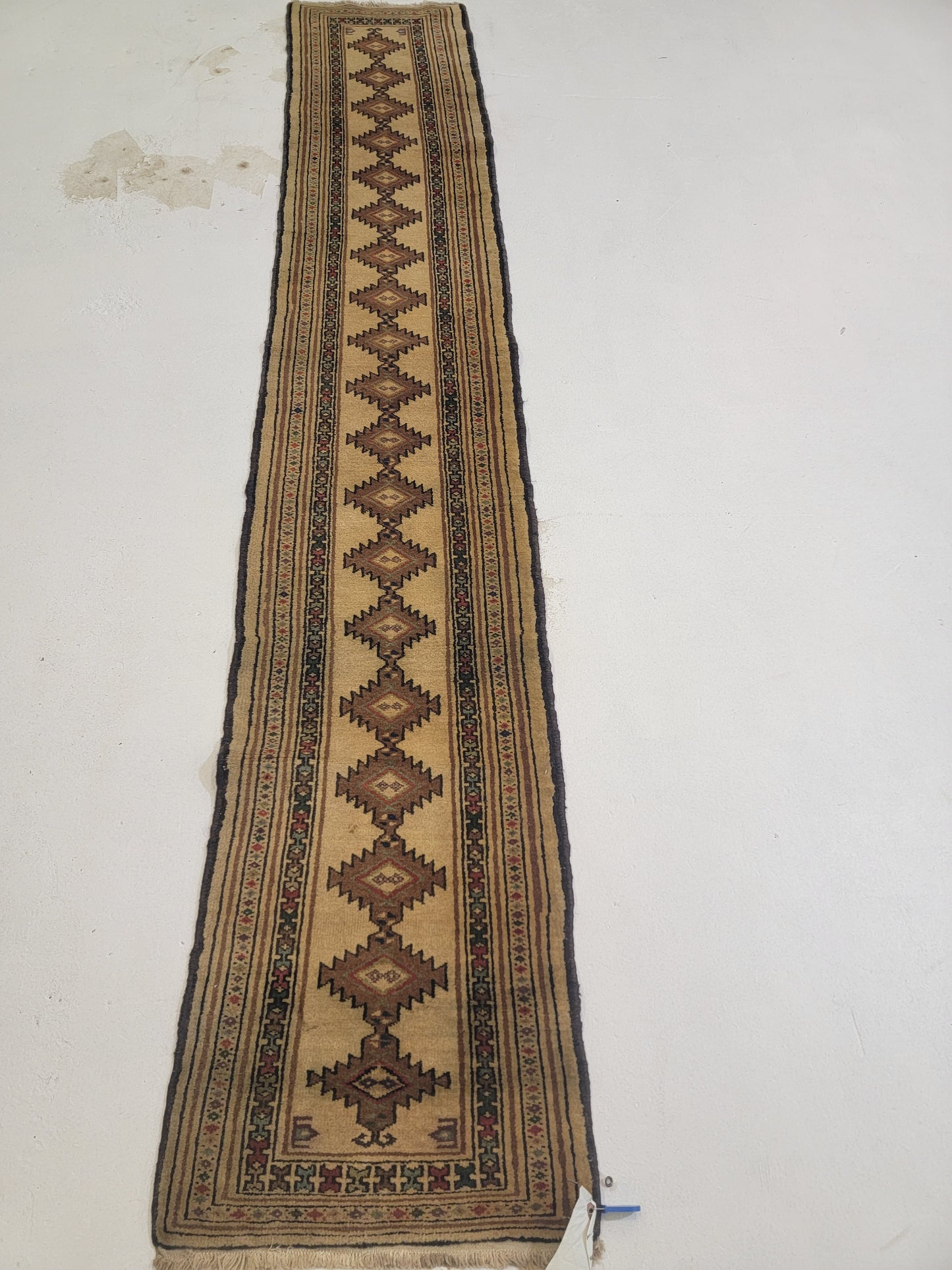 Hand-Knotted Wool Runner Turkmen 1'5" x 8'4"
