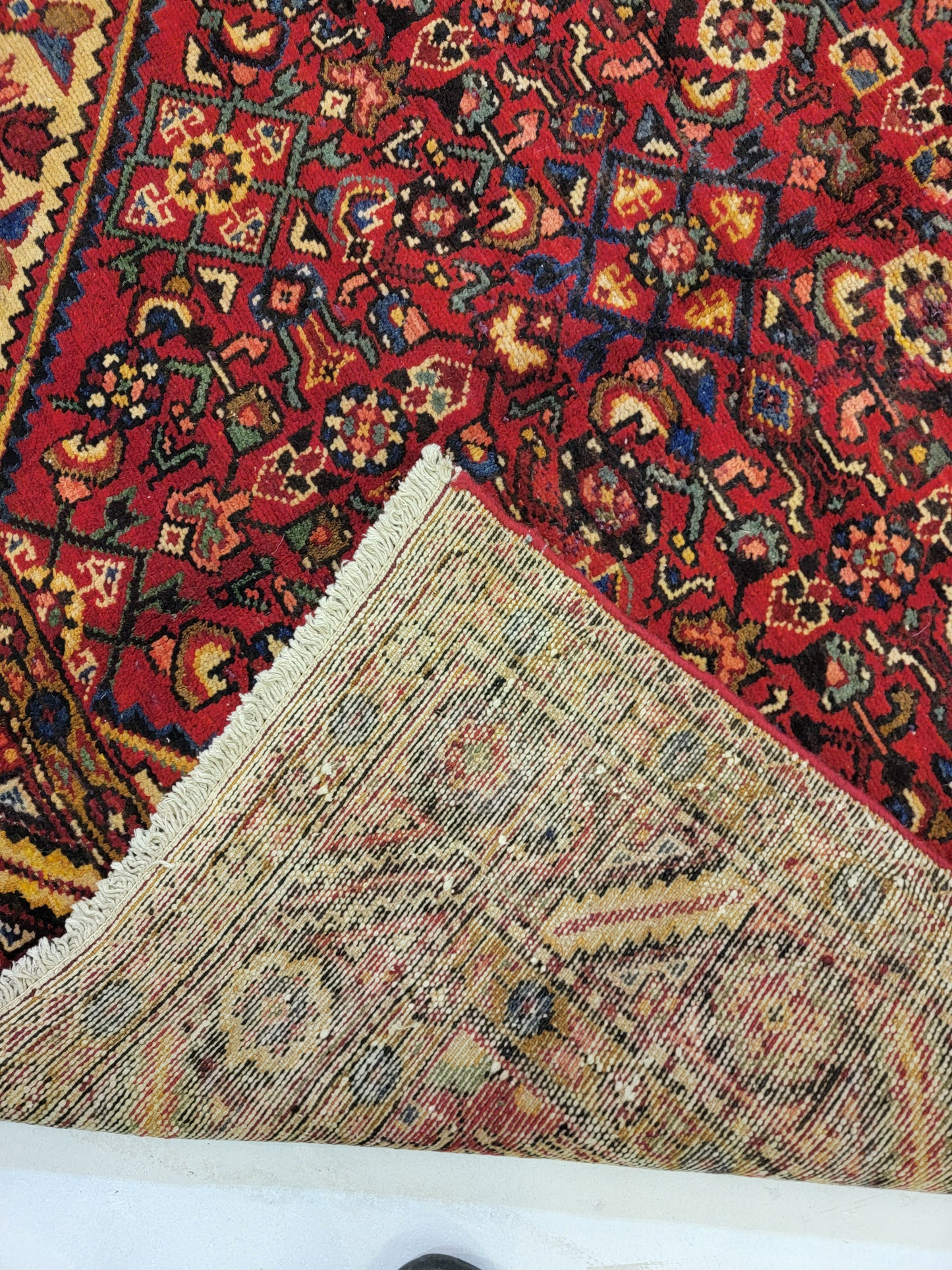 Hand-Knotted Wool Gallery Size Hosseinabad 5'4" x 13'2"