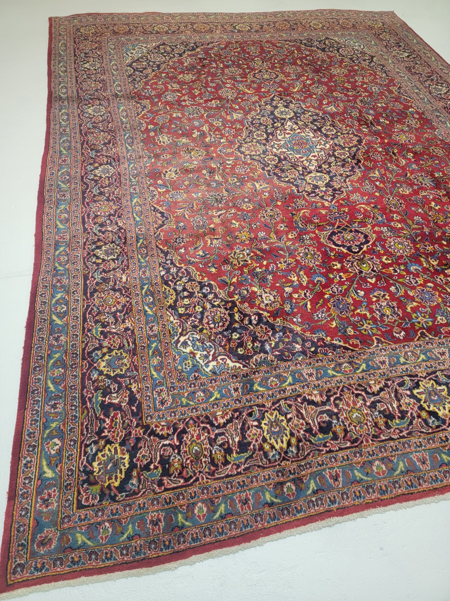 Hand-Knotted Wool Rug Kashan 9'9" x 12'11"