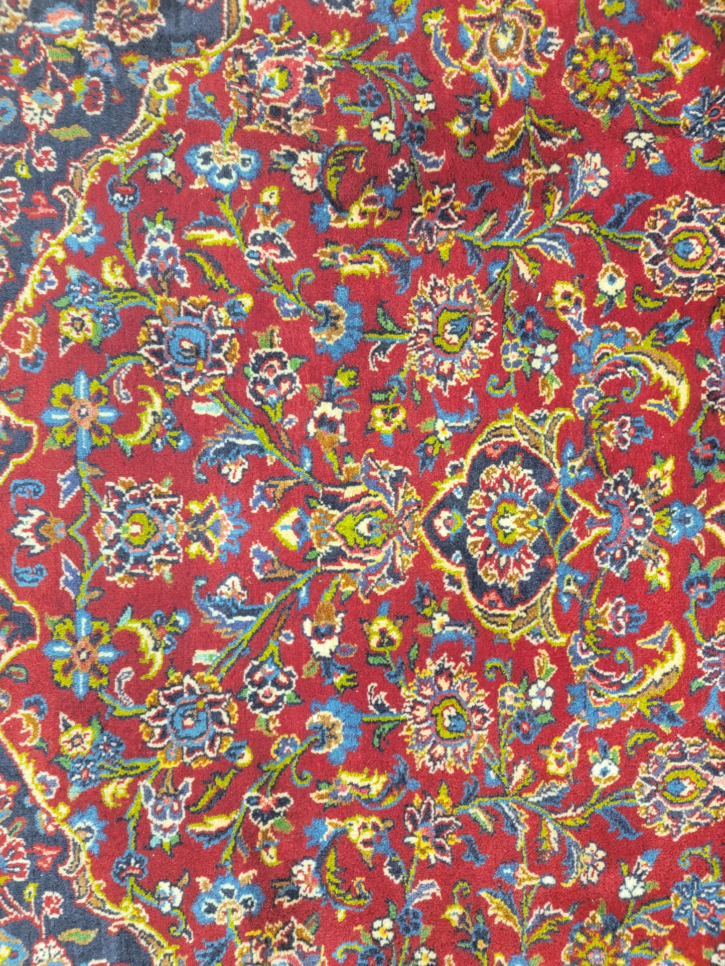 Hand-Knotted Wool Rug Kashan 9'9" x 12'11"