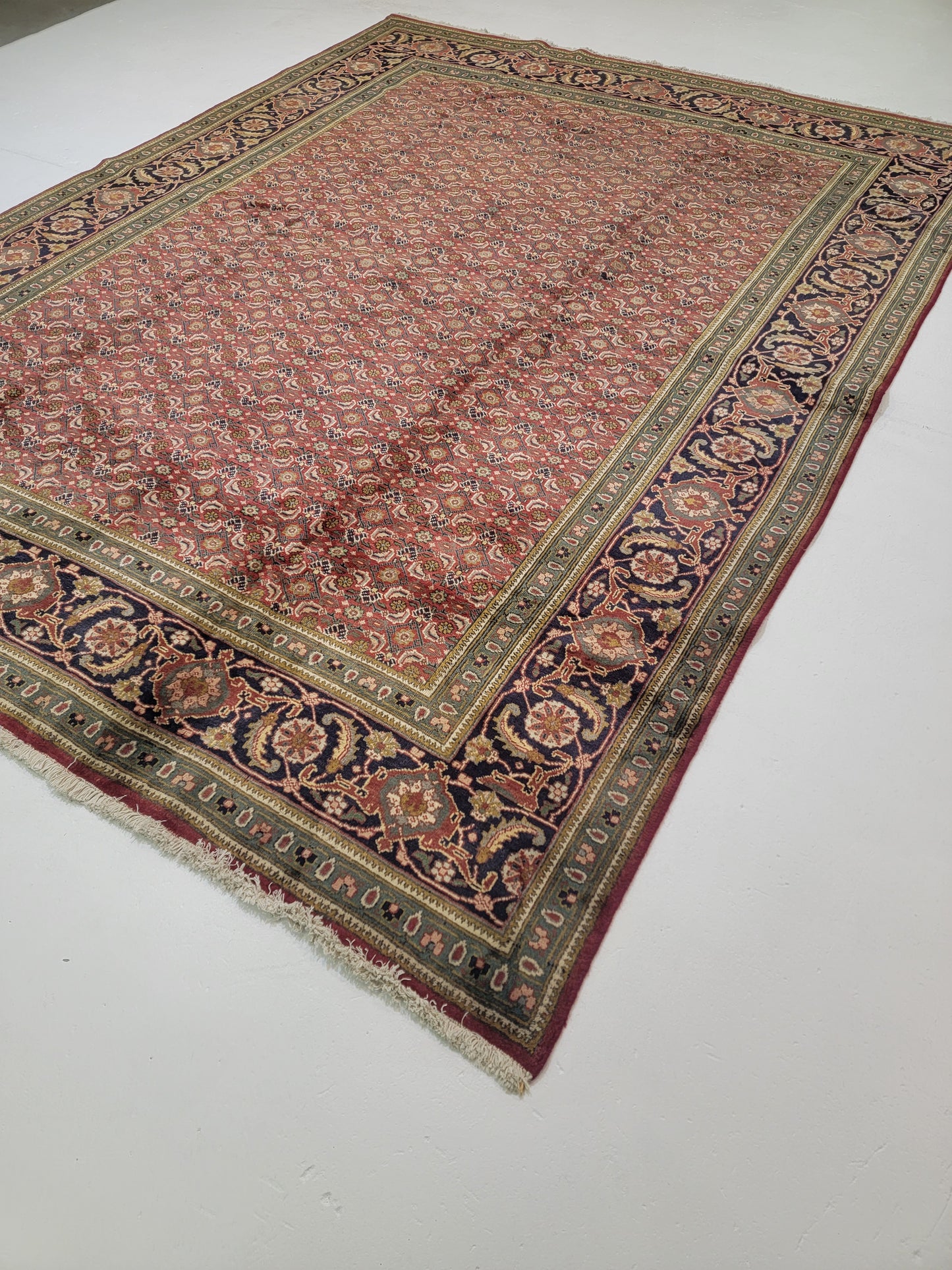 Hand-Knotted Wool Rug Tabriz 9'6" x 12'11"