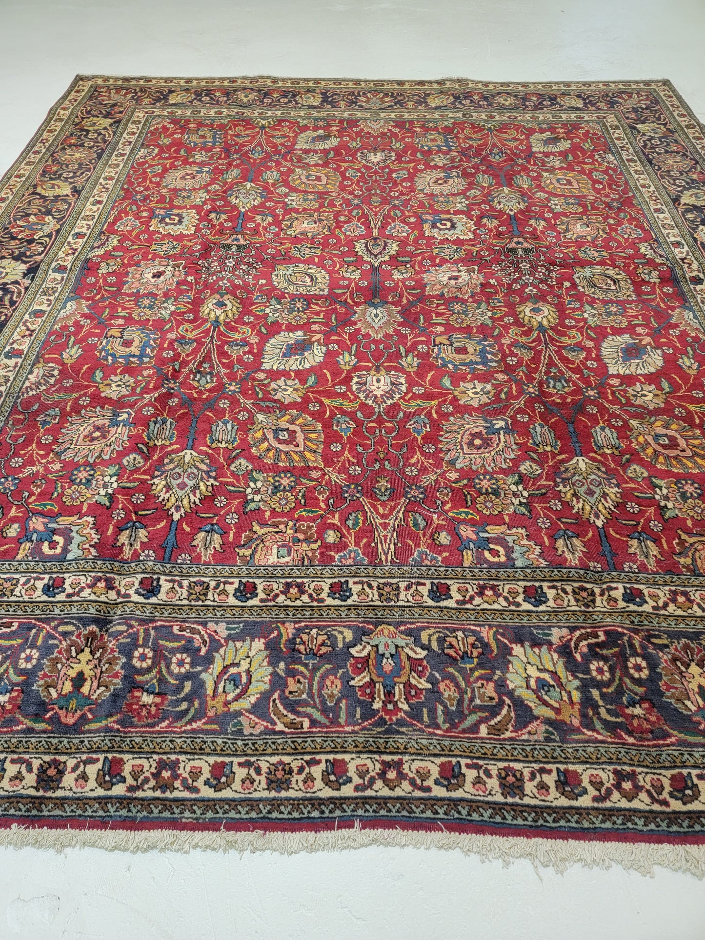 Hand-Knotted Wool Rug Tabriz 9'6" x 11'1"