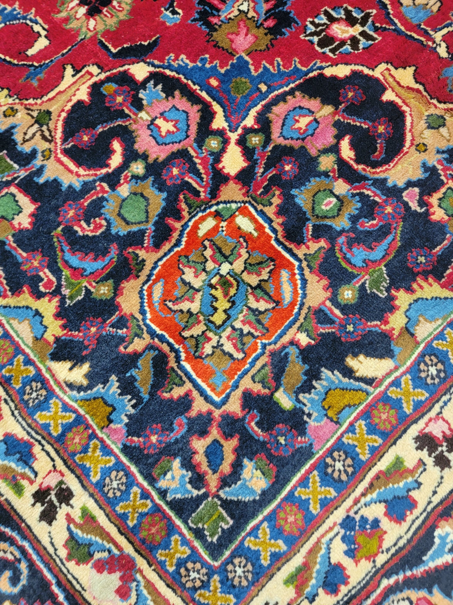 Hand-Knotted Wool Rug Mashad 9'5" x 12'5"