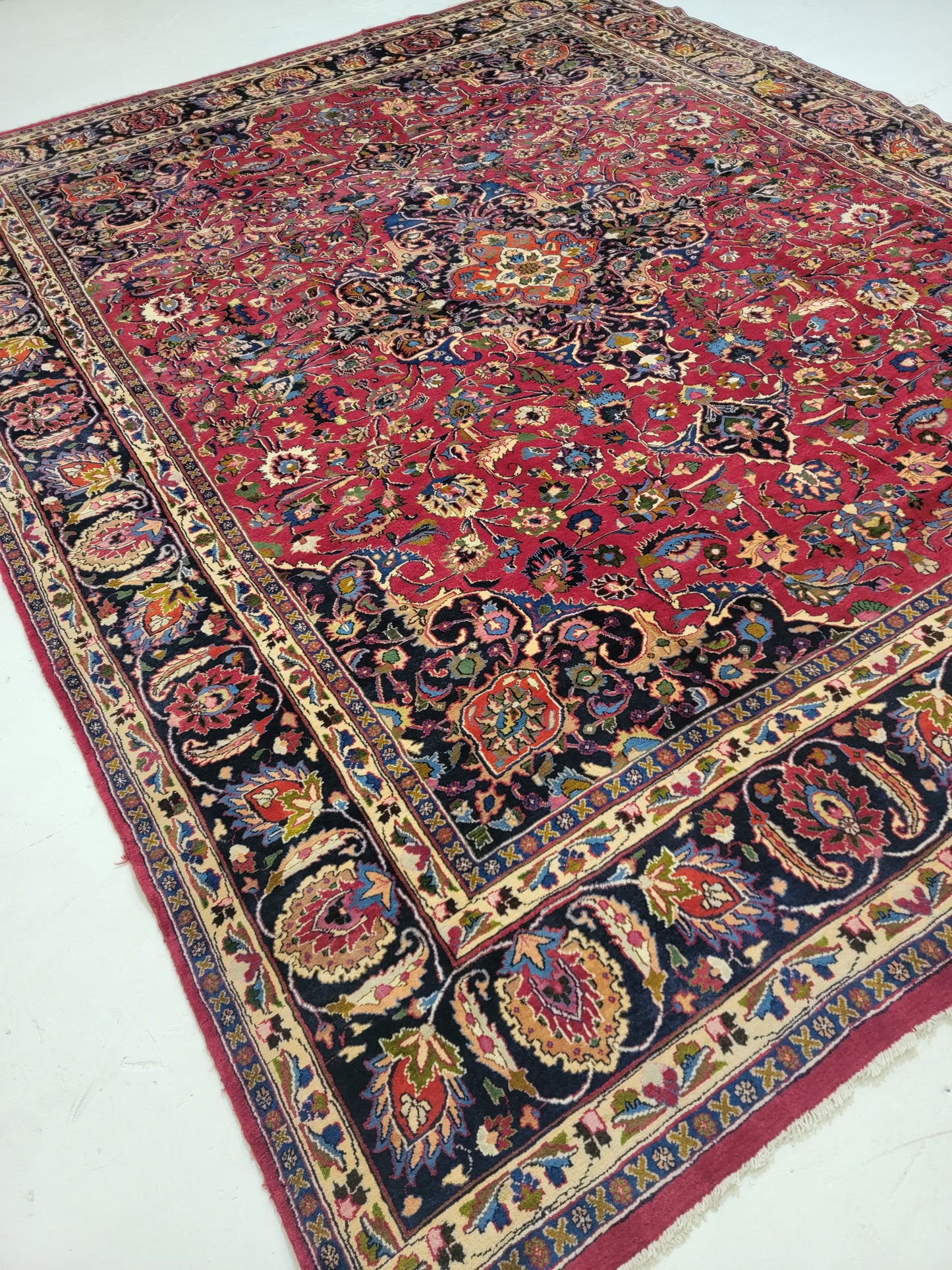 Hand-Knotted Wool Rug Mashad 9'5" x 12'5"