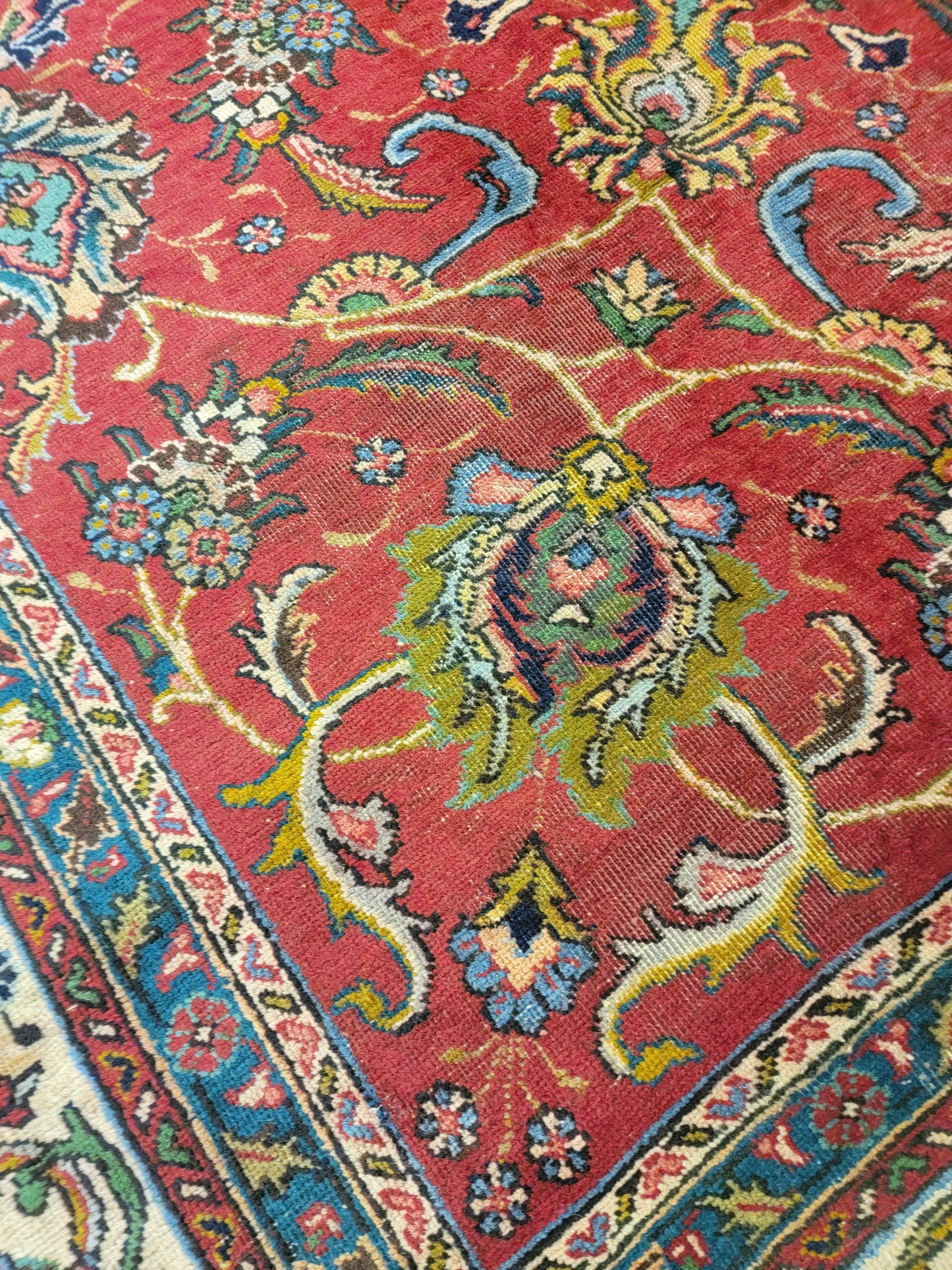 Hand-Knotted Wool Rug Tabriz 9'10" x 11'2"
