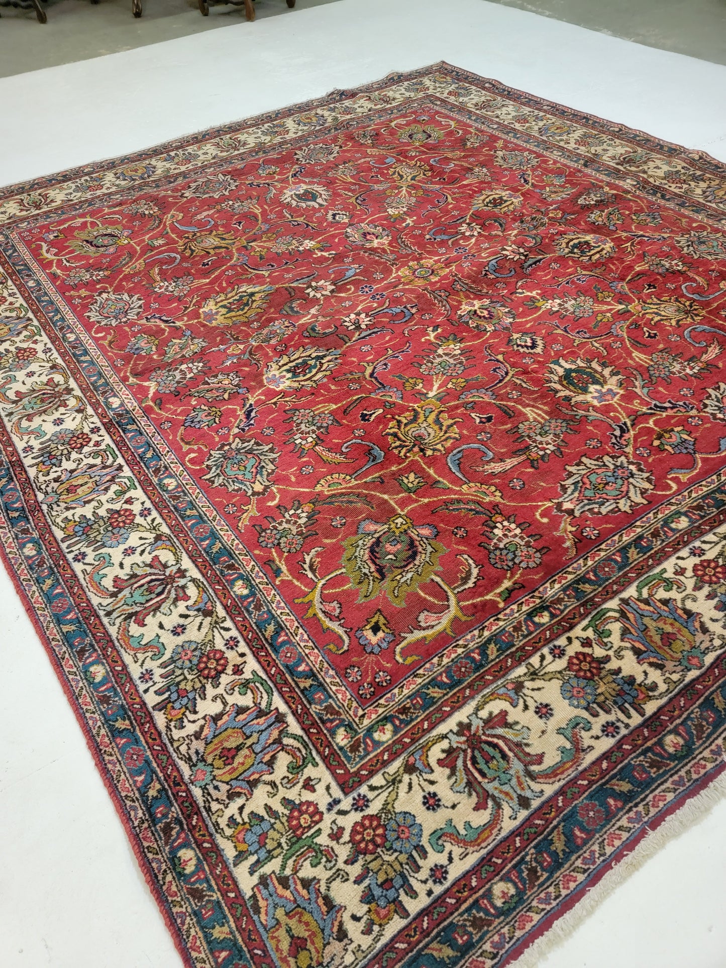 Hand-Knotted Wool Rug Tabriz 9'10" x 11'2"