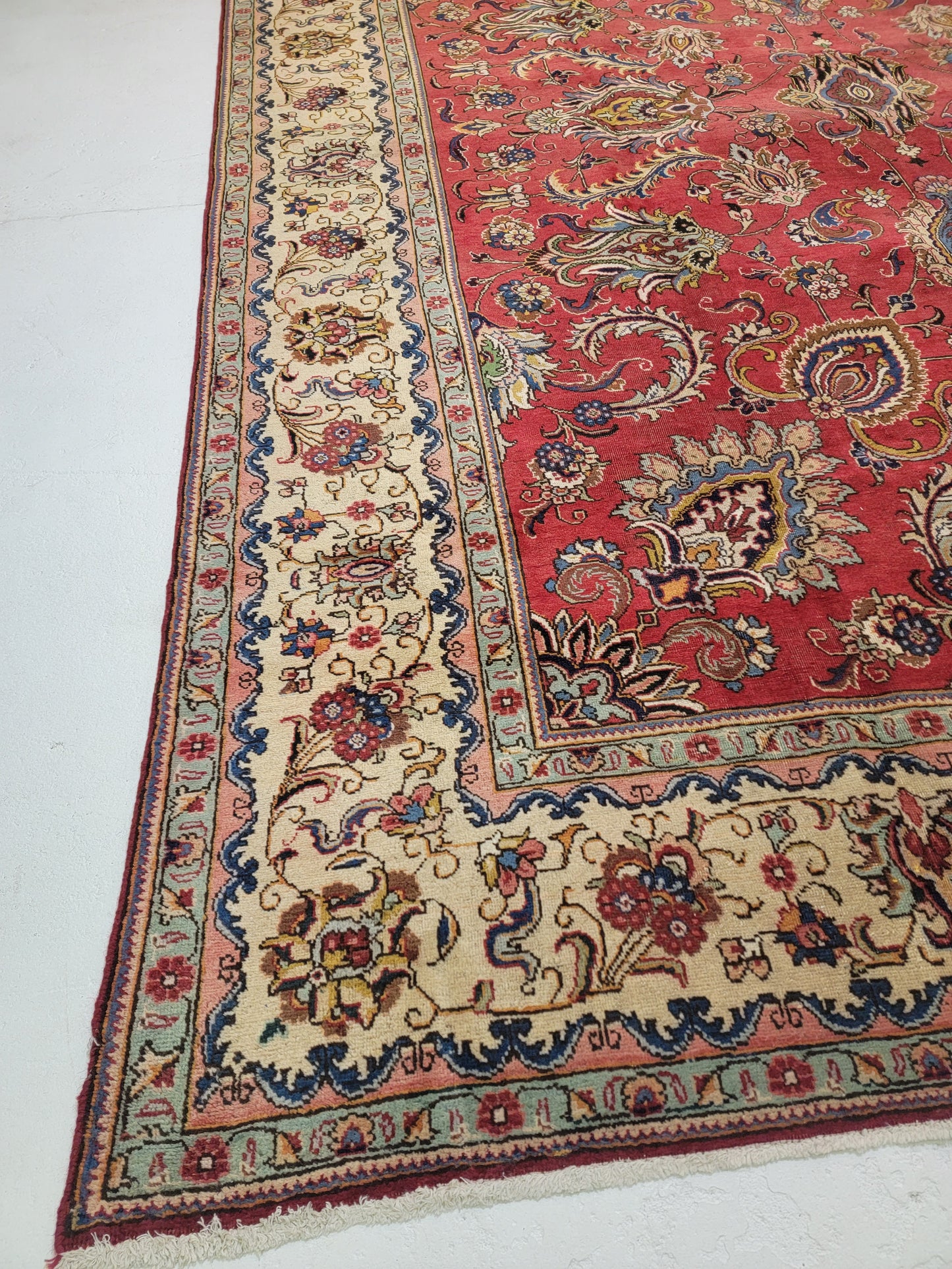Hand-Knotted Wool Rug Tabriz 9'8" x 13'6"