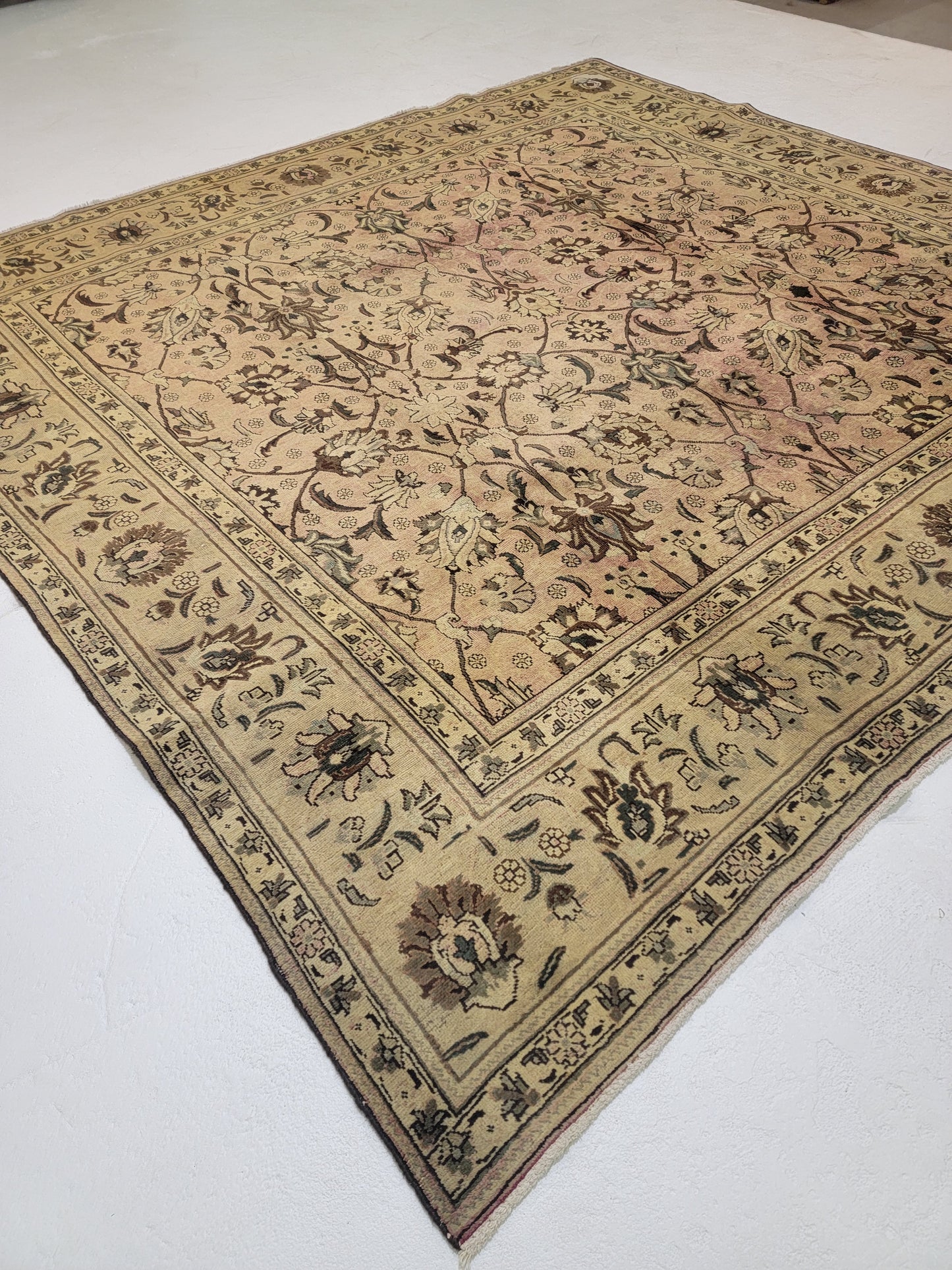 Hand-Knotted Wool Rug Tabriz Square 9'5" x 9'8"