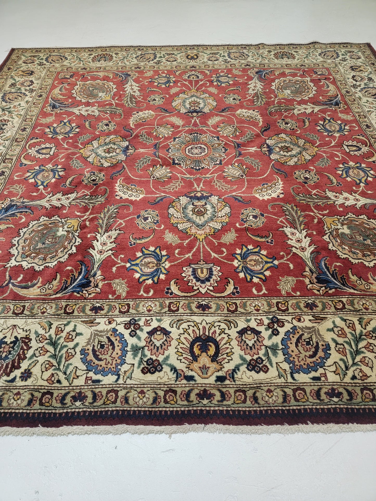 Hand-Knotted Wool Rug Tabriz Square 9'10" x 9'10"