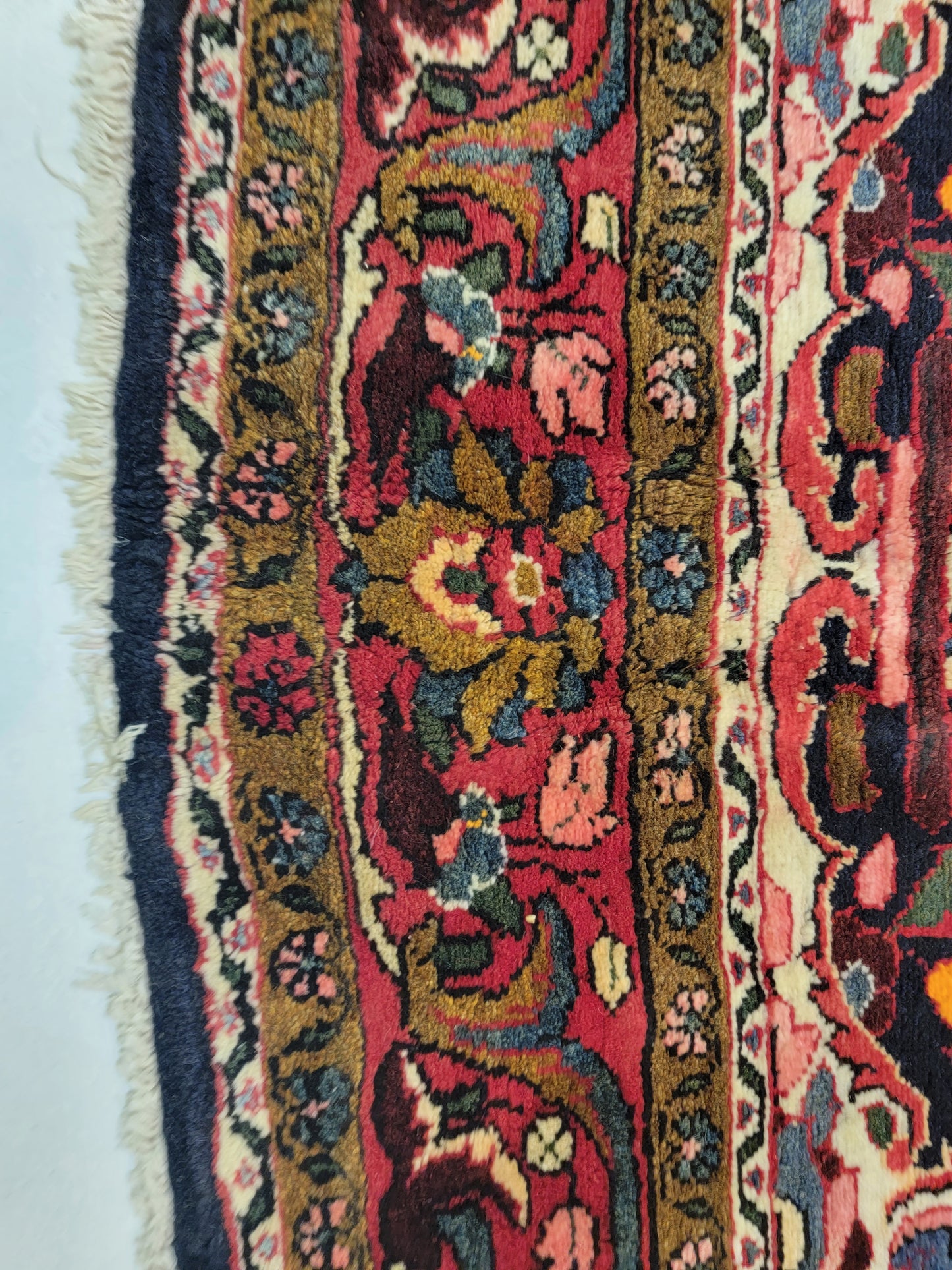 Hand-Knotted Wool Rug Mahal 6'9" x 10'