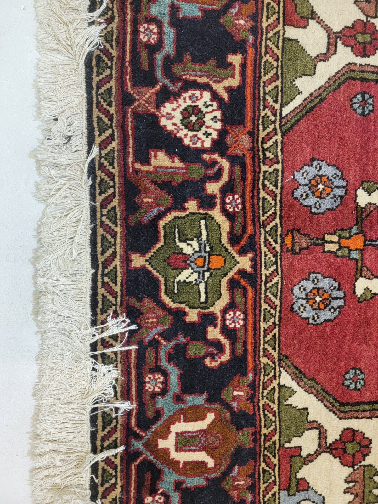 Hand-Knotted Wool Rug Heriz 7' x 10'
