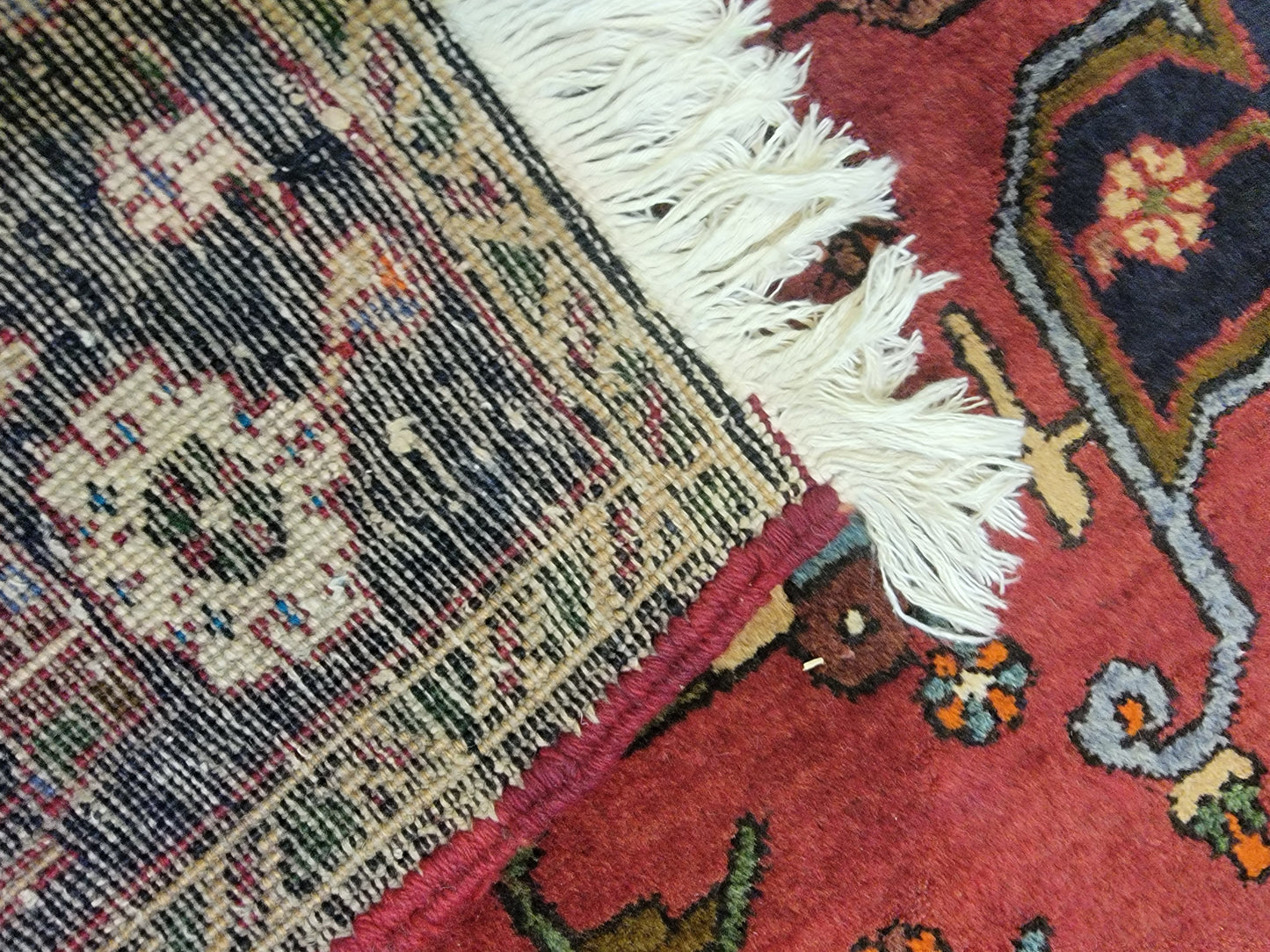 Hand-Knotted Wool Rug Heriz 7' x 10'