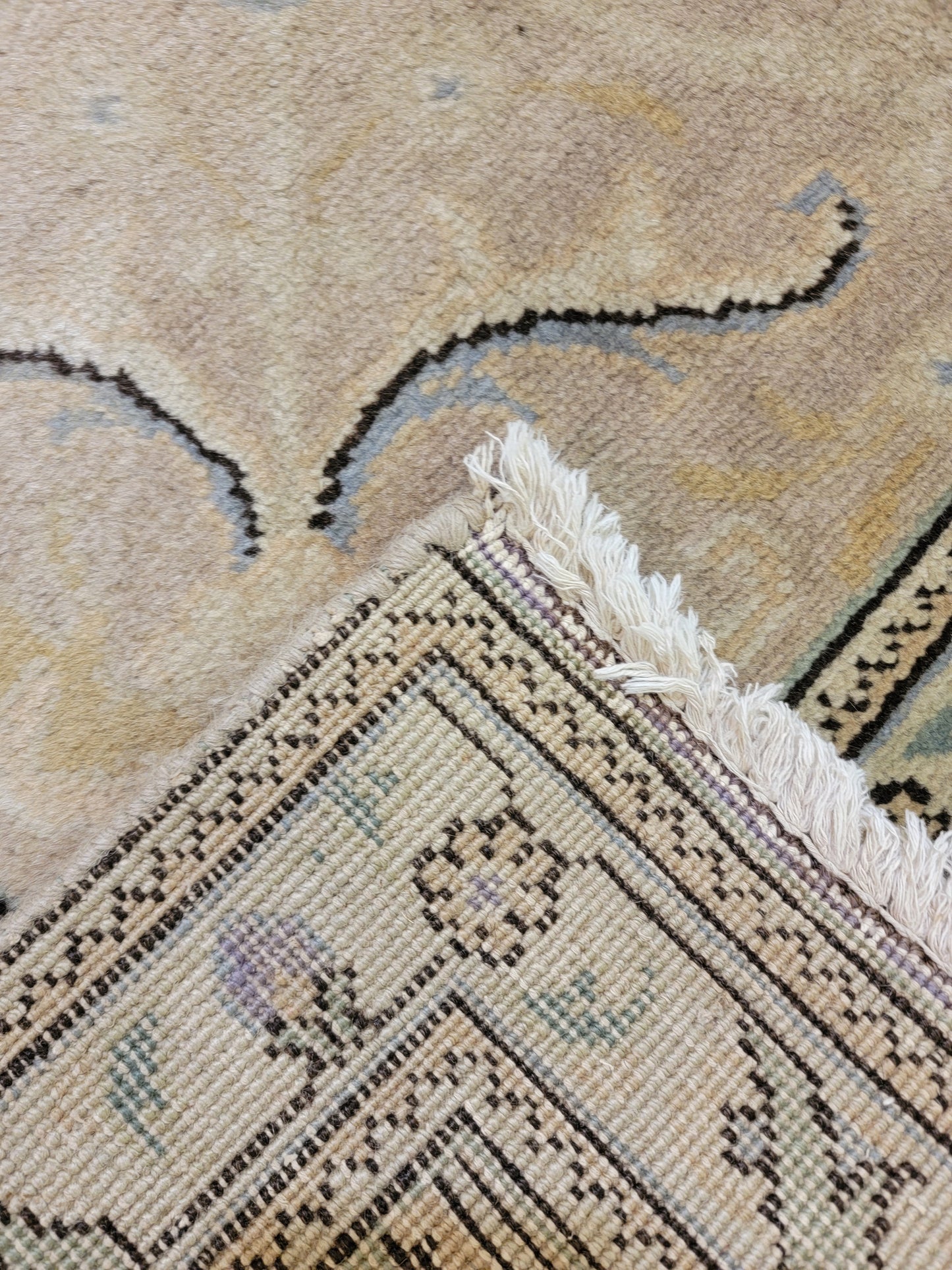 Hand-Knotted Wool Rug Tabriz 9'10" x 13'2"