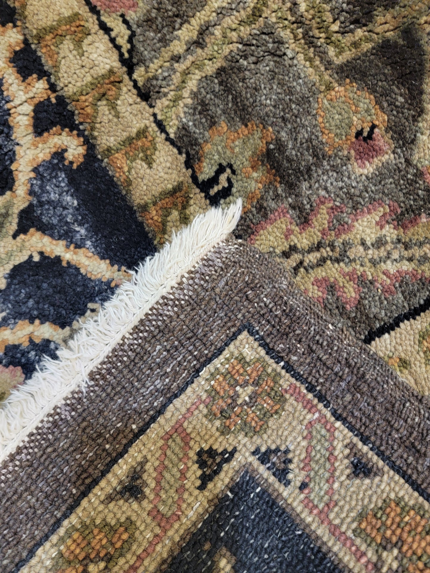 Hand-Knotted Wool Rug Indian 8'3" x 9'10"