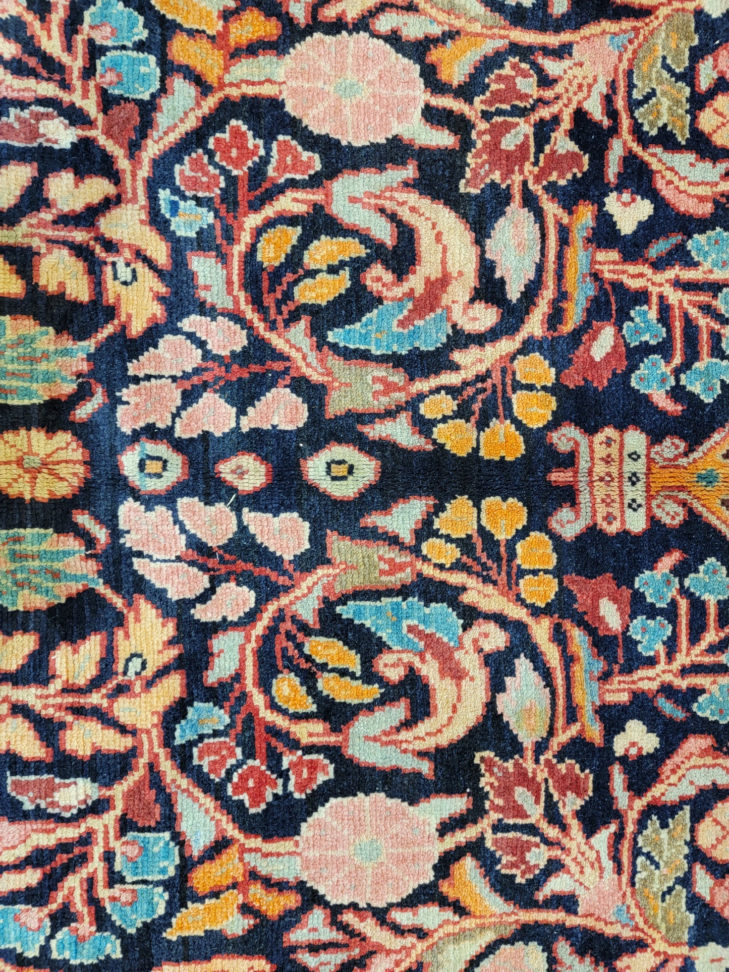 Hand-Knotted Wool Gallery Size Arak 5'1" x 10'4"